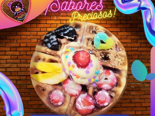 WAFFLE KIDSTWISTER+1HELADO+CREMA,BRAWNIE,FRESA,OREO,TRULULU,MANI,SYRUP HERSHEYS